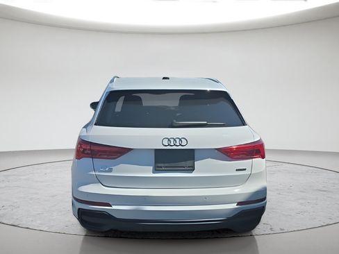 Used 2024 Audi Q3 2.0T Premium AWD/4WD image 10
