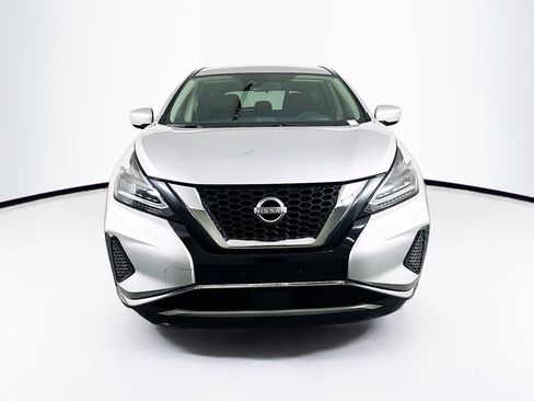 Used 2023 Nissan Murano S AWD/4WD image 2