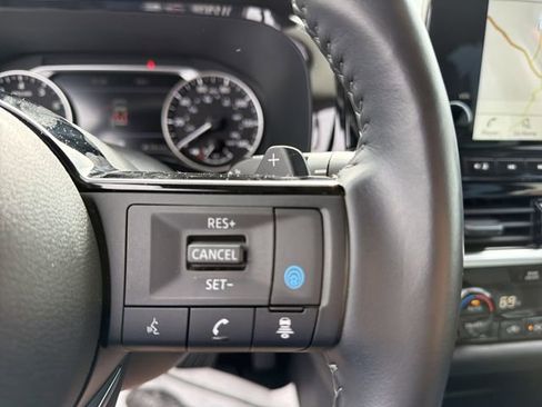 Used 2024 Nissan Pathfinder SL w/ SL Premium Package AWD/4WD image 21