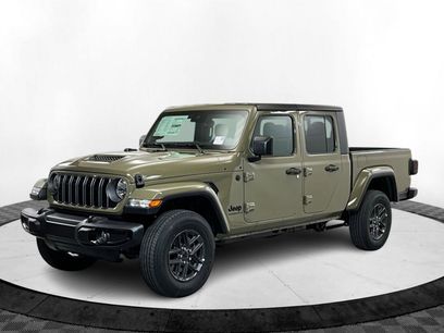 New 2025 Jeep Gladiator Sport