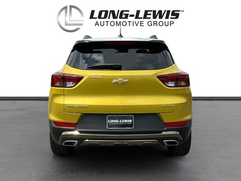 Used 2023 Chevrolet TrailBlazer ACTIV w/ Sun and Liftgate Package image 5