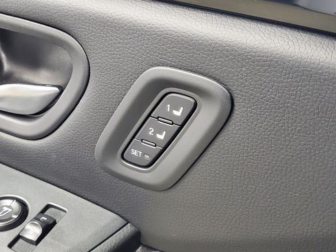 Certified 2024 Honda Pilot Touring image 26