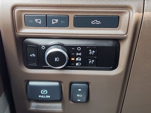 Used 2023 Ford F150 King Ranch w/ Equipment Group 601A High AWD/4WD image 25