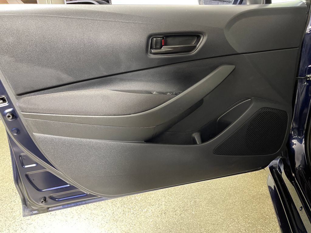Used 2024 Toyota Corolla LE FWD image 17