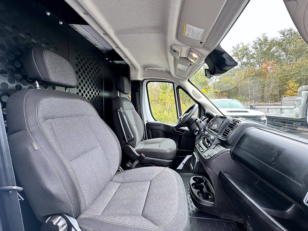 Used 2025 RAM ProMaster 2500 w/ U-Haul Equipment Group FWD image 24