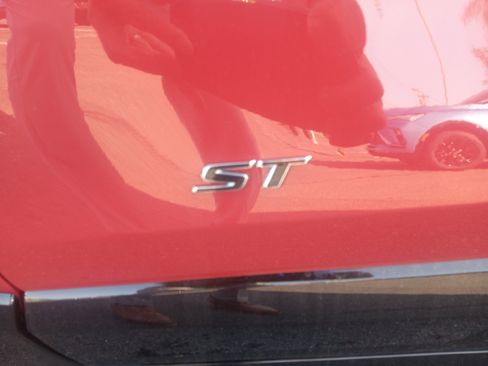 New 2026 Buick Encore GX Sport Touring w/ Comfort Package image 9