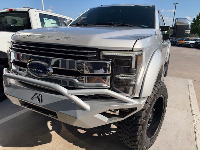 Used 2018 Ford F250 4x4 Crew Cab Super Duty image 6