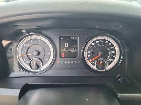 Used 2019 RAM 1500 Classic SLT RWD image 25