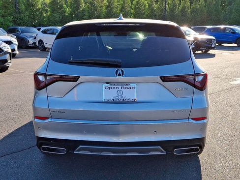 Used 2026 Acura MDX SH-AWD w/ Technology Package image 5