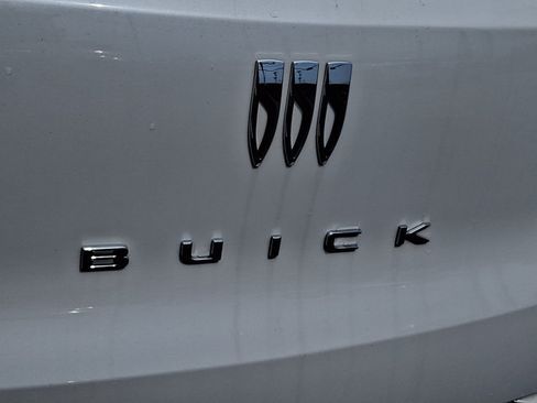 Certified 2025 Buick Encore GX Avenir w/ Avenir Technology Package FWD image 30