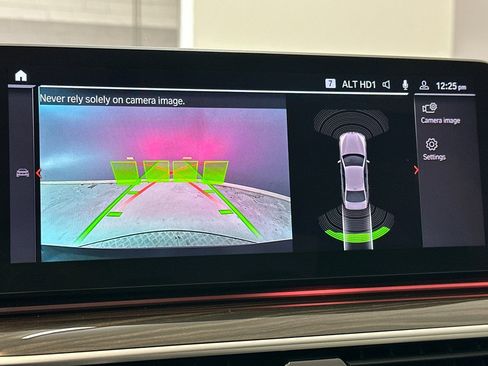 Certified 2023 BMW 530i w/ Executive Package image 25