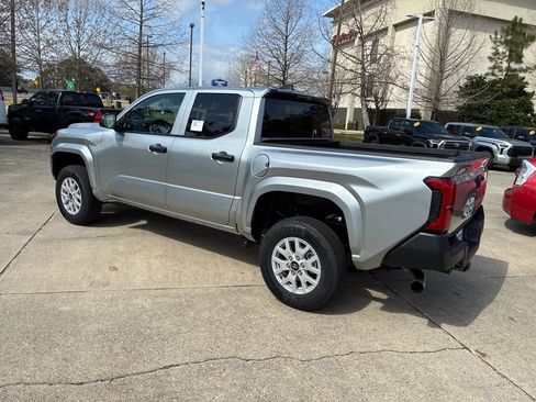 New 2026 Toyota Tacoma SR image 3