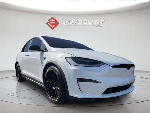 Used 2022 Tesla Model X Plaid AWD/4WD image 11