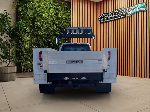 Used 2018 Ford F350 XL w/ Power Equipment Group RWD image 5
