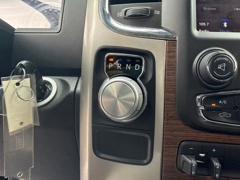 Used 2019 RAM 1500 Laramie RWD image 44