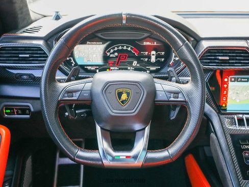 Used 2022 Lamborghini Urus image 50