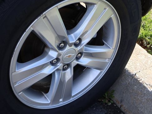 Used 2022 Chevrolet Trax LT w/ Driver Confidence Package image 24