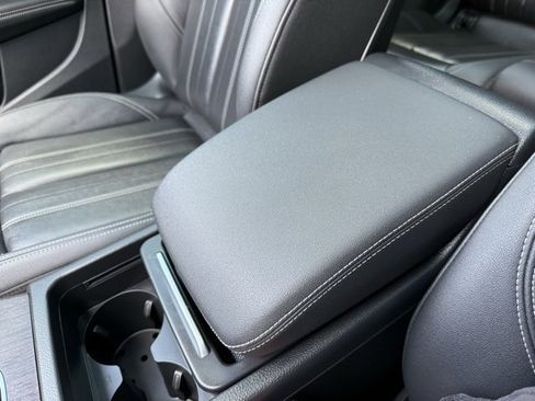 Used 2022 Audi Q5 2.0T Premium Plus w/ Premium Plus Package image 32