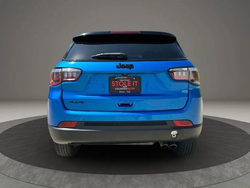 Used 2018 Jeep Compass Latitude w/ Popular Equipment Group AWD/4WD image 6