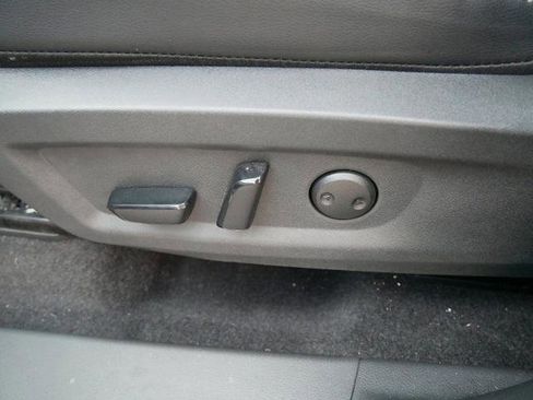 Certified 2025 Nissan Murano SL image 14