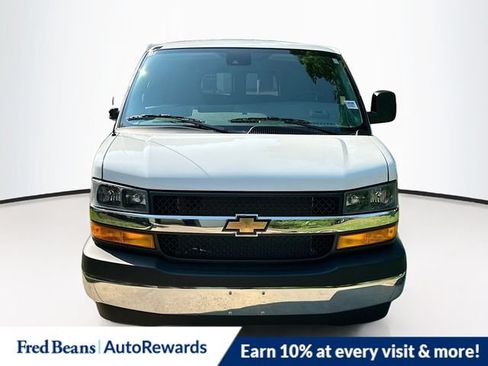 New 2026 Chevrolet Express 3500 LT w/ LT Preferred Equipment Group RWD image 2