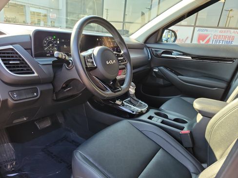 Used 2024 Kia Seltos SX AWD/4WD image 19
