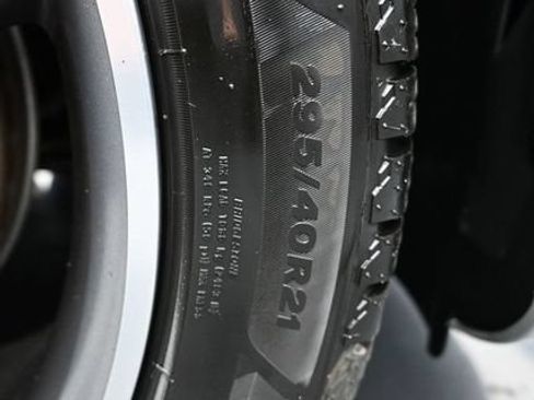 Used 2019 Mercedes-Benz GLS 550 4MATIC image 60