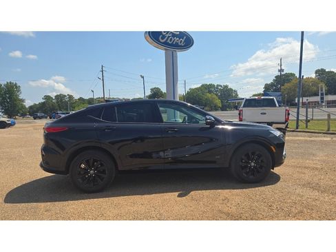 Used 2025 Buick Envista Sport Touring w/ Convenience II Package FWD image 6