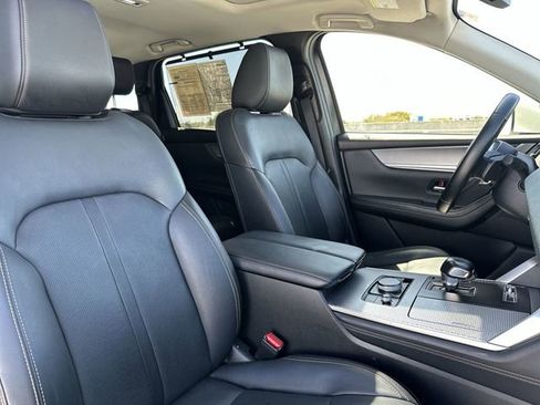 Used 2024 MAZDA CX-90 3.3 Turbo w/ Preferred Package image 30