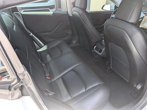 Used 2020 Tesla Model 3 Long Range AWD/4WD image 27