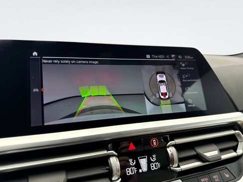 Used 2021 BMW 330i xDrive Sedan w/ Convenience Package image 15