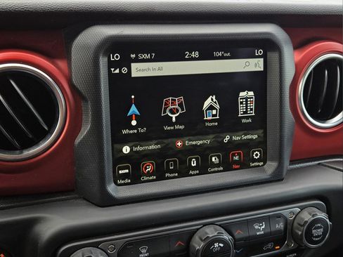 Used 2021 Jeep Gladiator Rubicon AWD/4WD image 20
