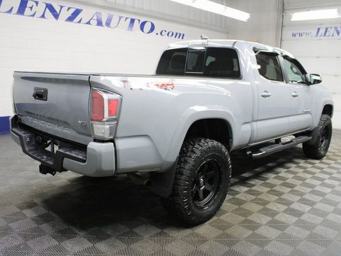 Used 2021 Toyota Tacoma TRD Sport image 5