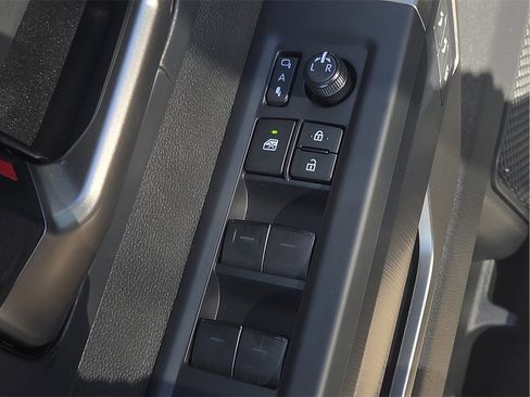 New 2026 Toyota Tundra Platinum image 17