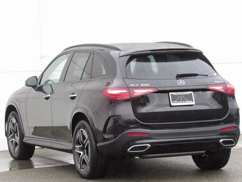 New 2026 Mercedes-Benz GLC 300 4MATIC image 5