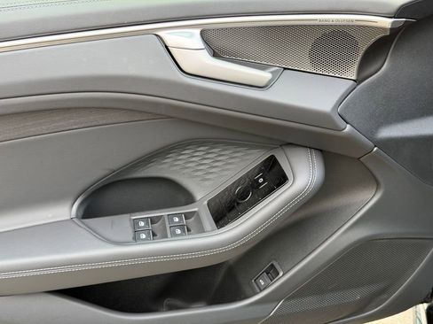 New 2026 Audi A6 Premium Plus AWD/4WD image 12