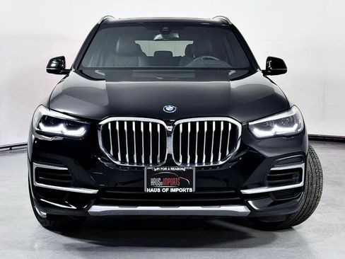 Used 2023 BMW X5 xDrive45e w/ Climate Comfort Package image 7