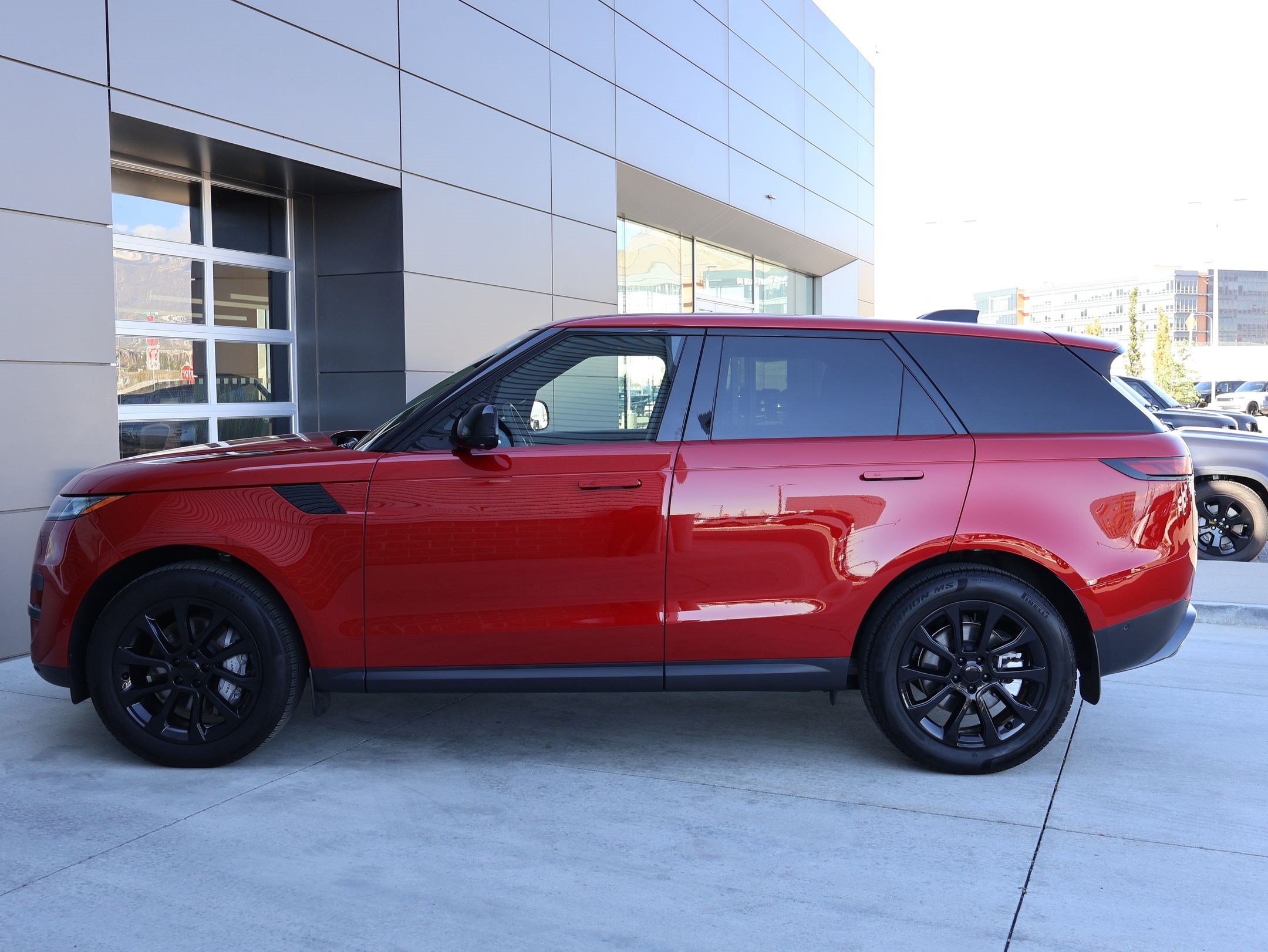 Certified 2025 Land Rover Range Rover Sport AWD/4WD image 11