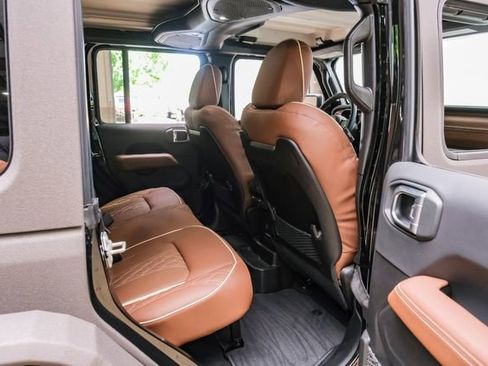 Used 2024 Jeep Wrangler Unlimited Rubicon 392 image 84