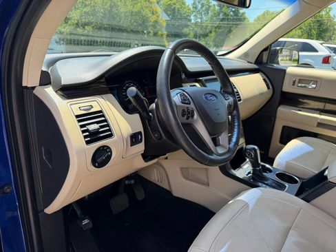 Used 2015 Ford Flex SEL w/ Equipment Group 202A AWD/4WD image 10