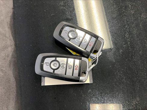 Used 2023 Ford Escape Active image 9