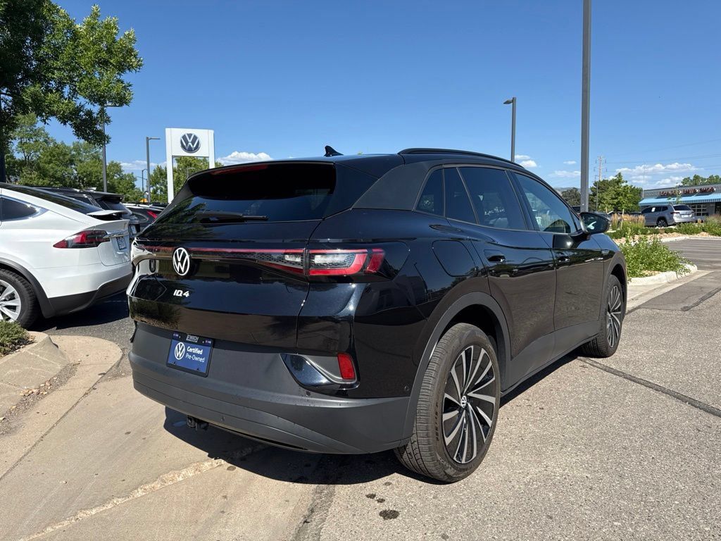 Certified 2025 Volkswagen ID.4 Pro AWD/4WD image 5