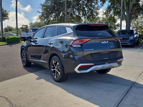 Used 2024 Kia Sportage EX FWD image 6