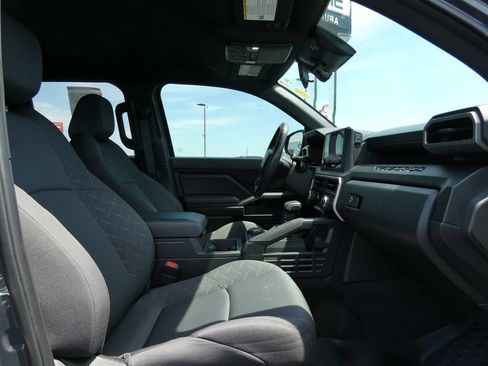 Used 2024 Toyota Tacoma SR AWD/4WD image 14