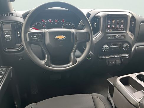 Used 2022 Chevrolet Silverado 1500 Custom RWD image 15