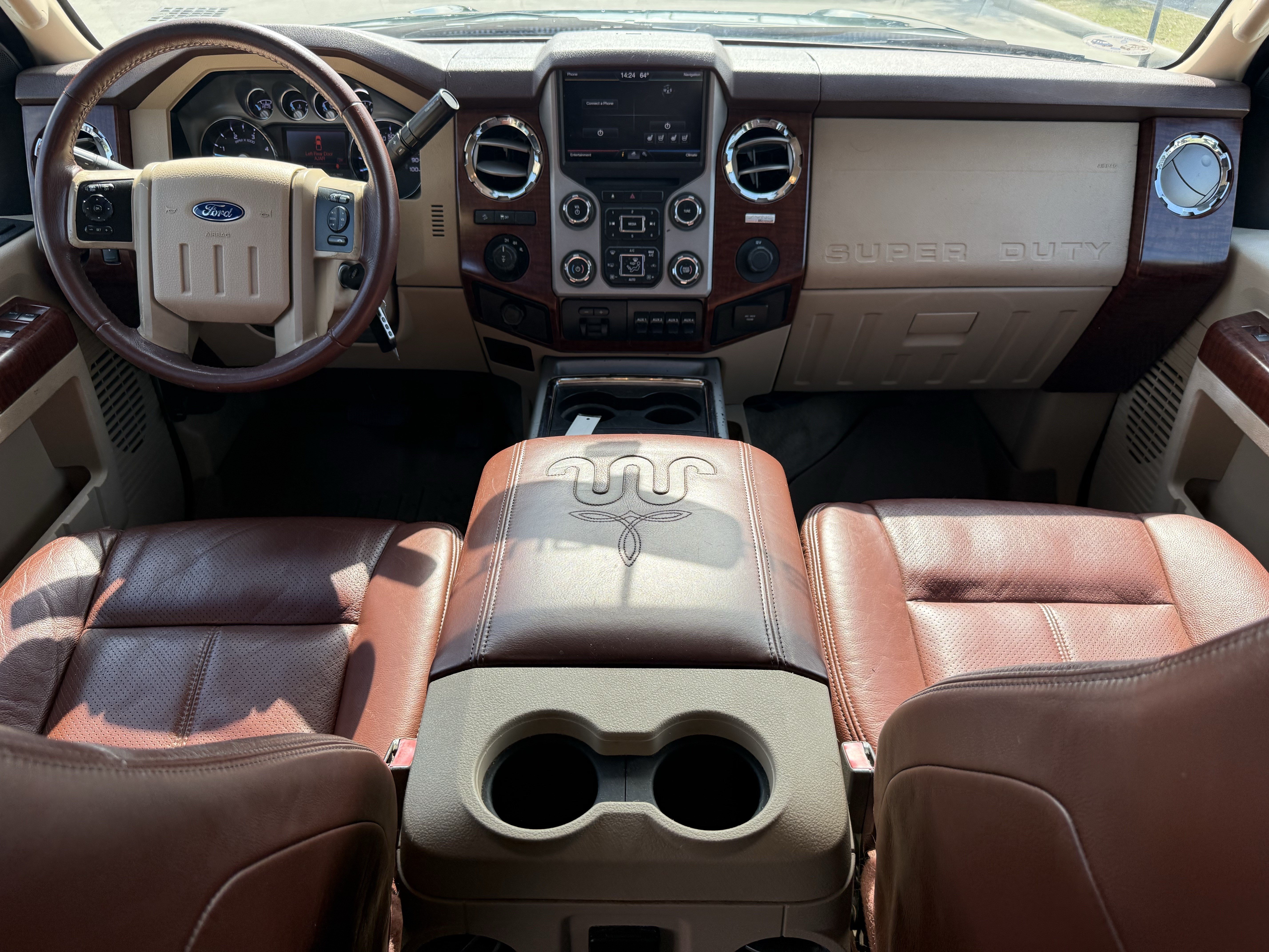 Used 2014 Ford F250 King Ranch w/ FX4 Off-Road Package AWD/4WD image 13
