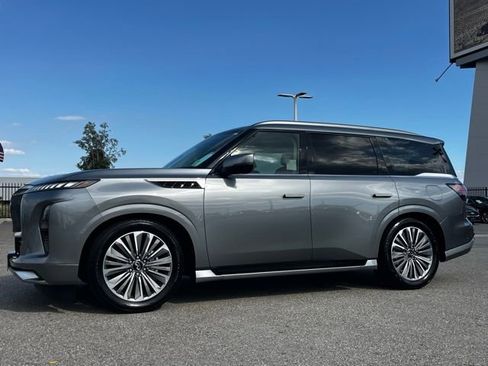 Certified 2025 INFINITI QX80 Sensory AWD/4WD image 2