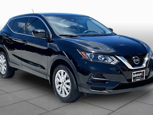 Used 2022 Nissan Rogue Sport S FWD image 3