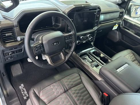 New 2025 Ford F150 Lariat w/ Equipment Group 501A Mid image 7