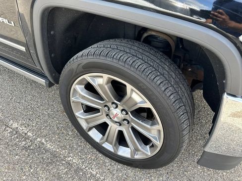 Used 2016 GMC Sierra 1500 Denali w/ Enhanced Driver Alert Package AWD/4WD image 4